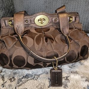 Coach Hand Bag /Used Great Condition